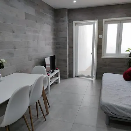 Torre Dos Clérigos Oporto